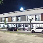 Casa Bianca 3*