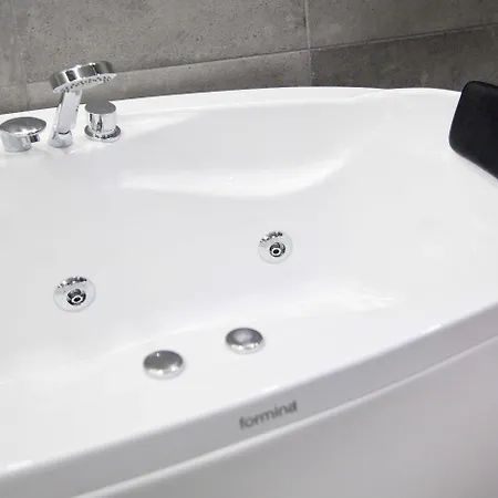 Hotell Casa Bianca 3*
