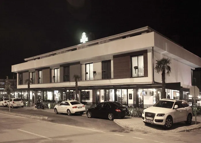 Casa Bianca מלון דניזלי