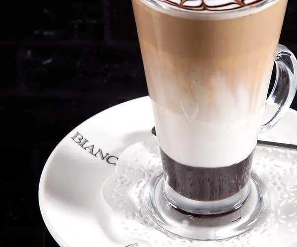 Casa Bianca ホテル 3*